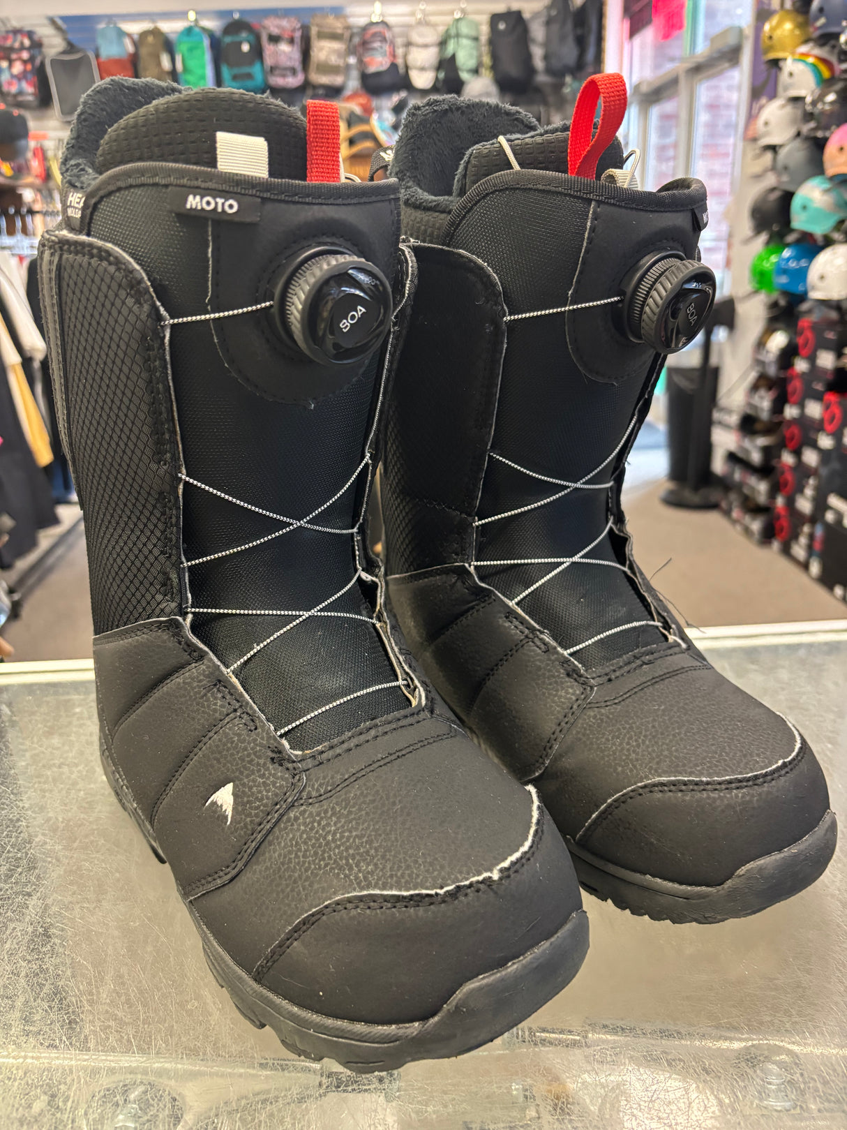 Pre Owned Burton Moto Snowboard Boot Size 8.5 Black