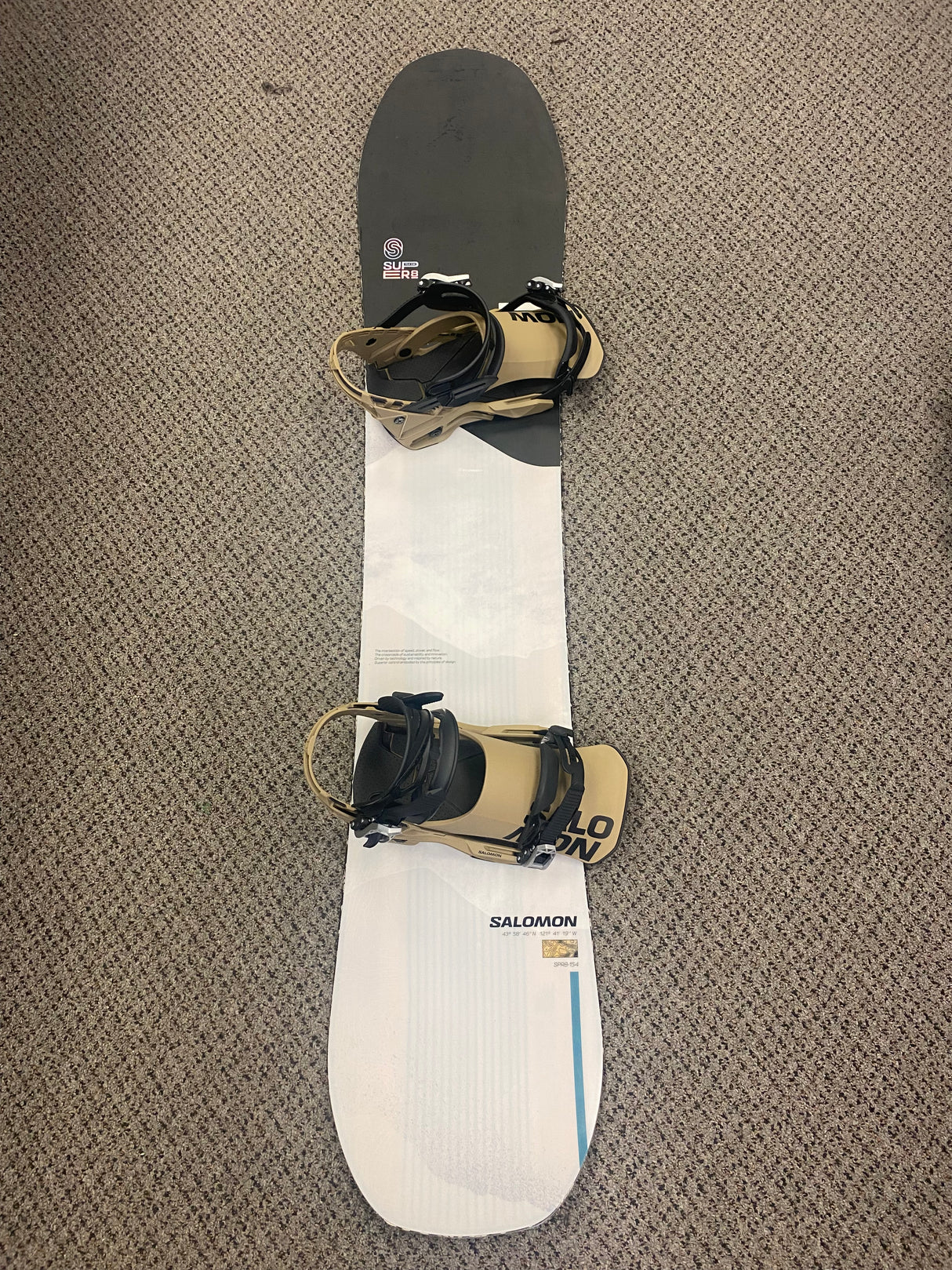 Pre Owned Salomon Super 8 154cm Snowboard and New Salomon District Medium Bindings