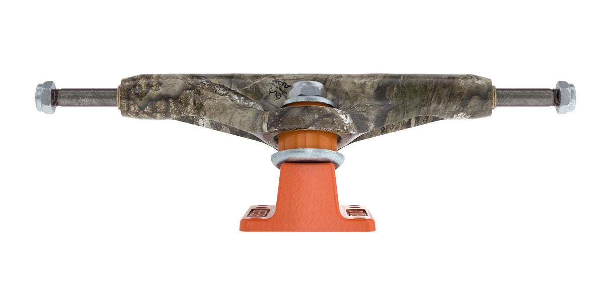 Independent Stage 11 Realtree APX Skateboard Trucks