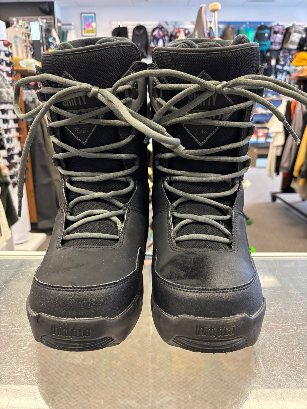 Pre Owned Thirtytwo Shifty Snowboard Boot Size 10