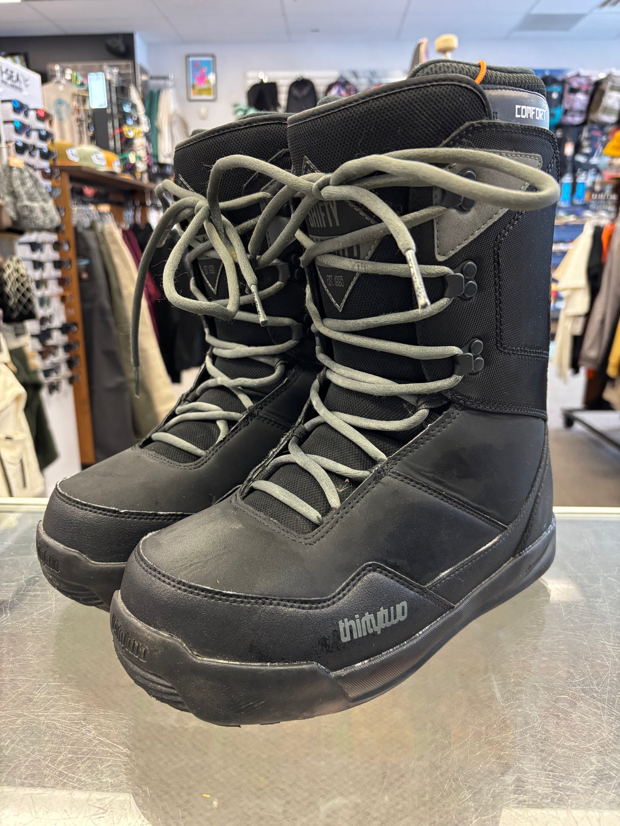 Pre Owned Thirtytwo Shifty Snowboard Boot Size 10