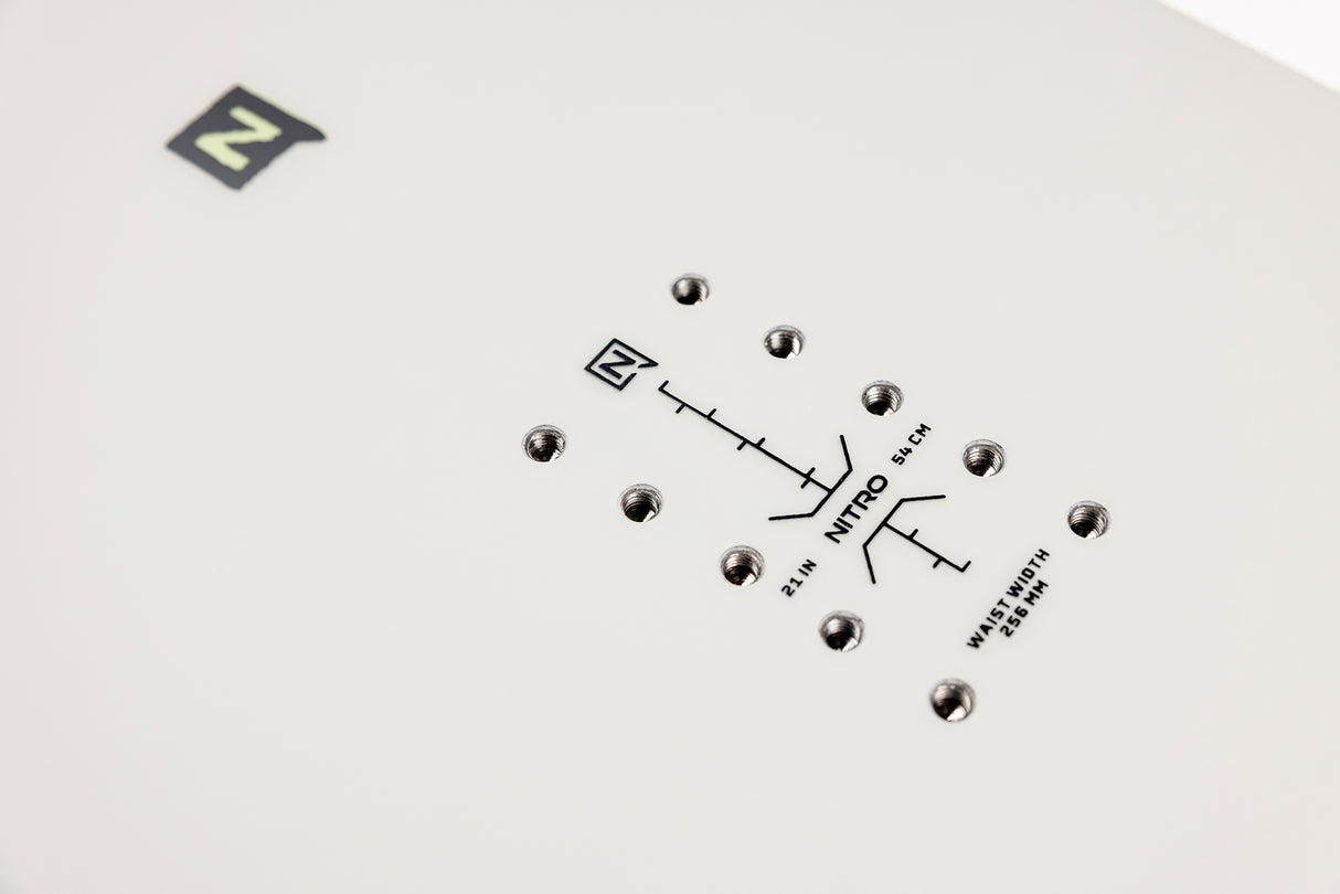 Nitro Alternator Men's Snowboard 2026