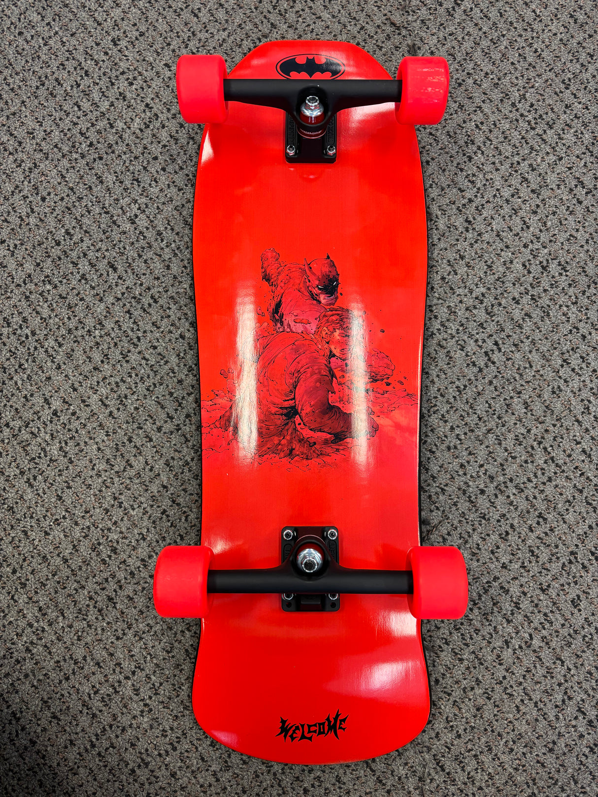 Sale Welcome x Batman Knockout on Early Grab Skateboard Complete - 10.0"