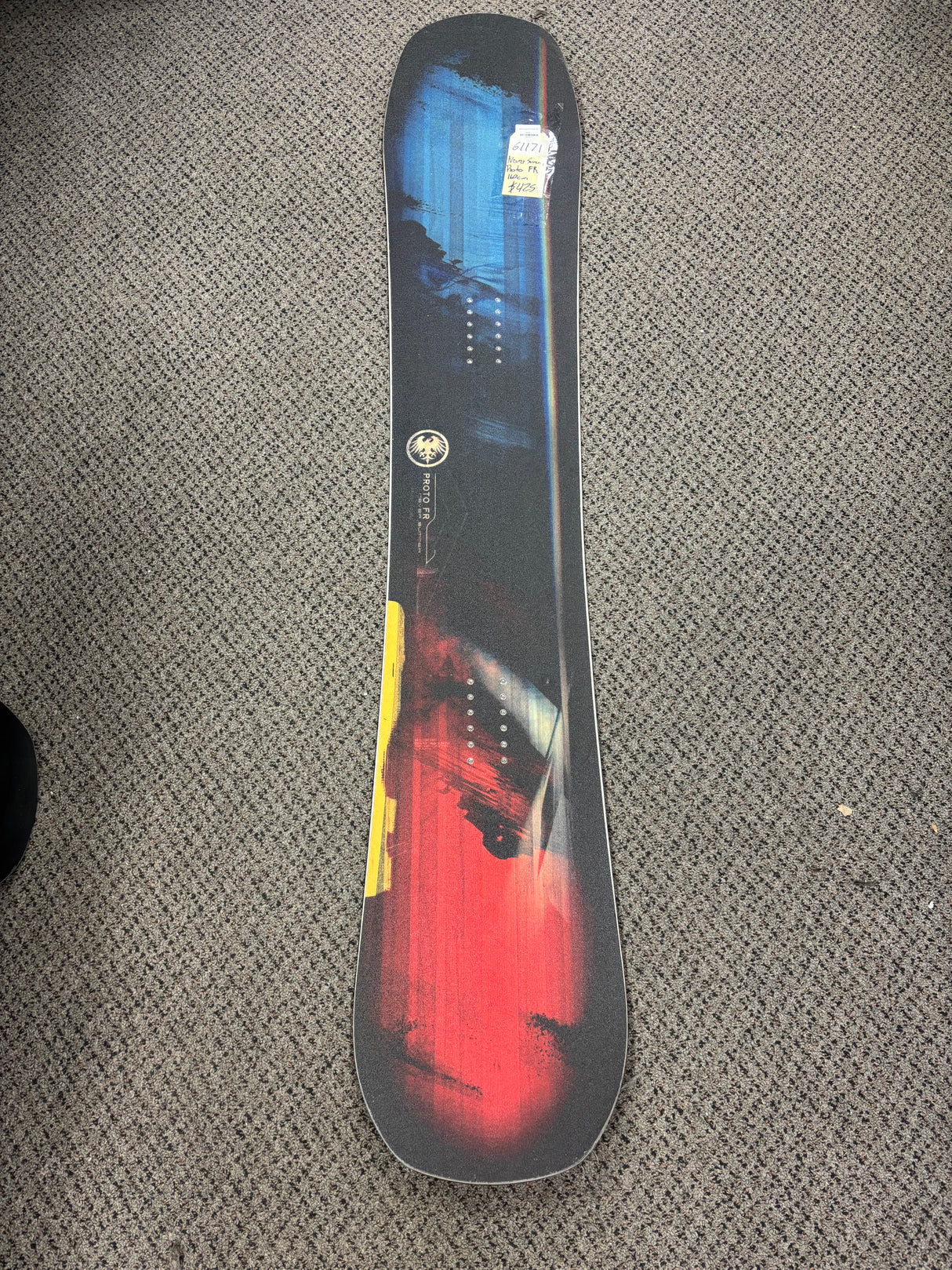 Pre owned Never Summer Triple Camber Proto FR Men's Snowboard 2024