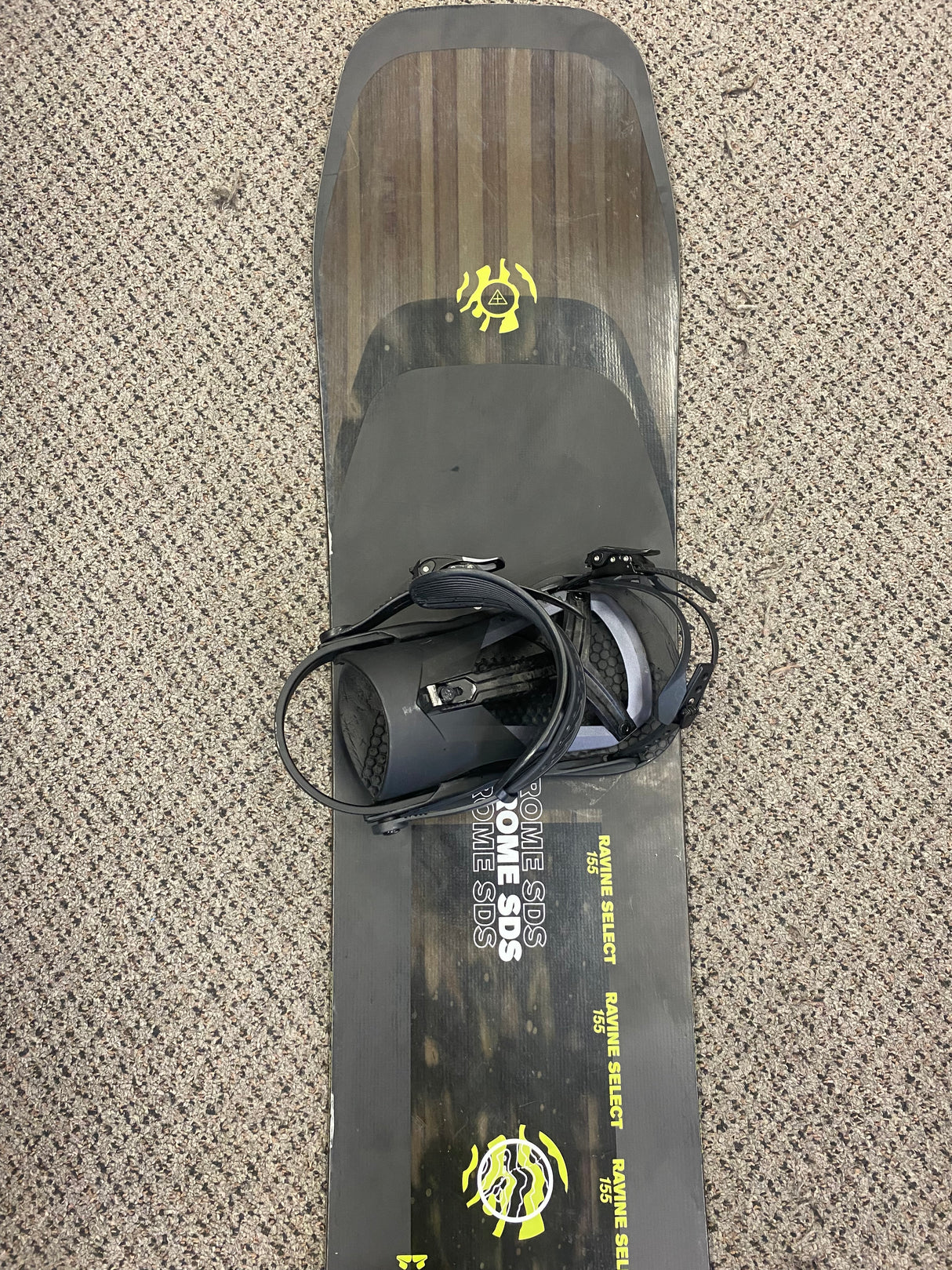 Pre Owned Rome Ravine Pro 155cm Snowboard and Union Force Medium Bindings