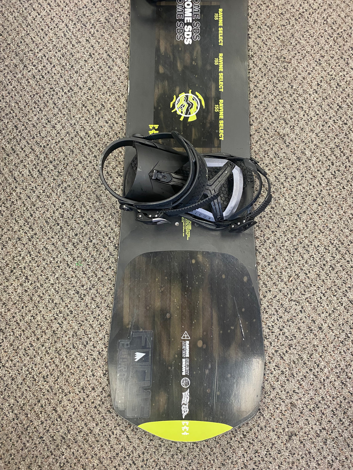 Pre Owned Rome Ravine Pro 155cm Snowboard and Union Force Medium Bindings
