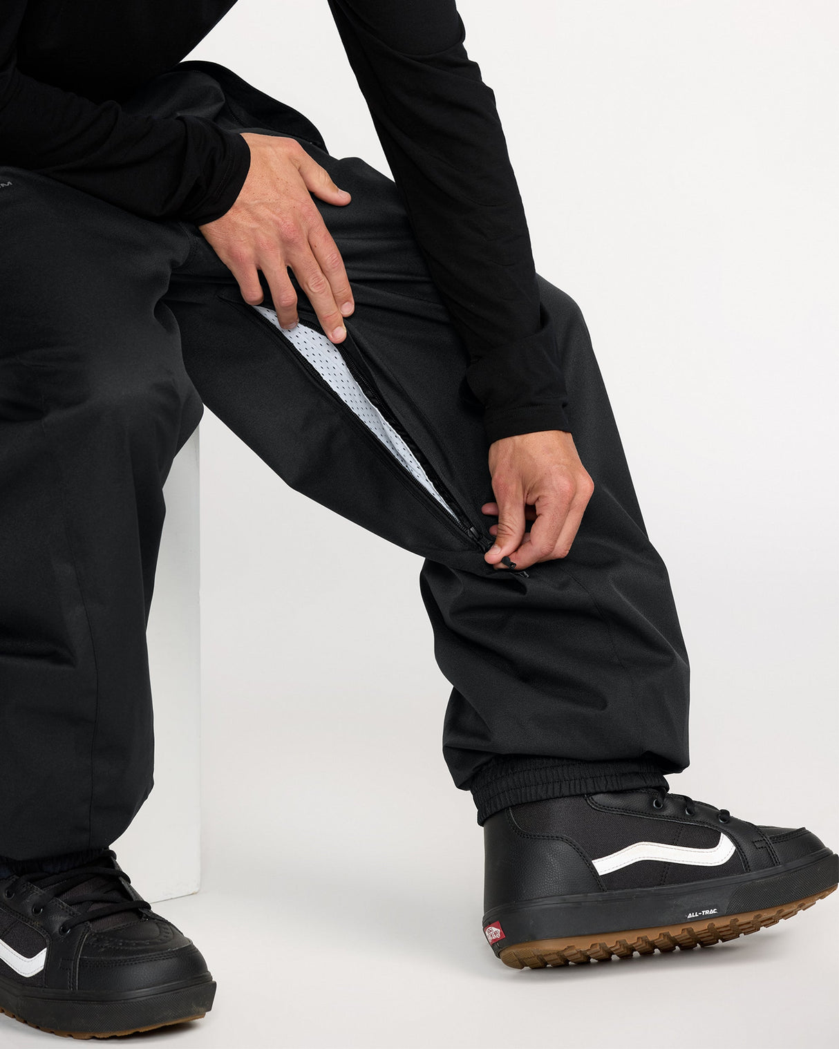 Volcom Men's Arthur 20K Snow Pants - 2026