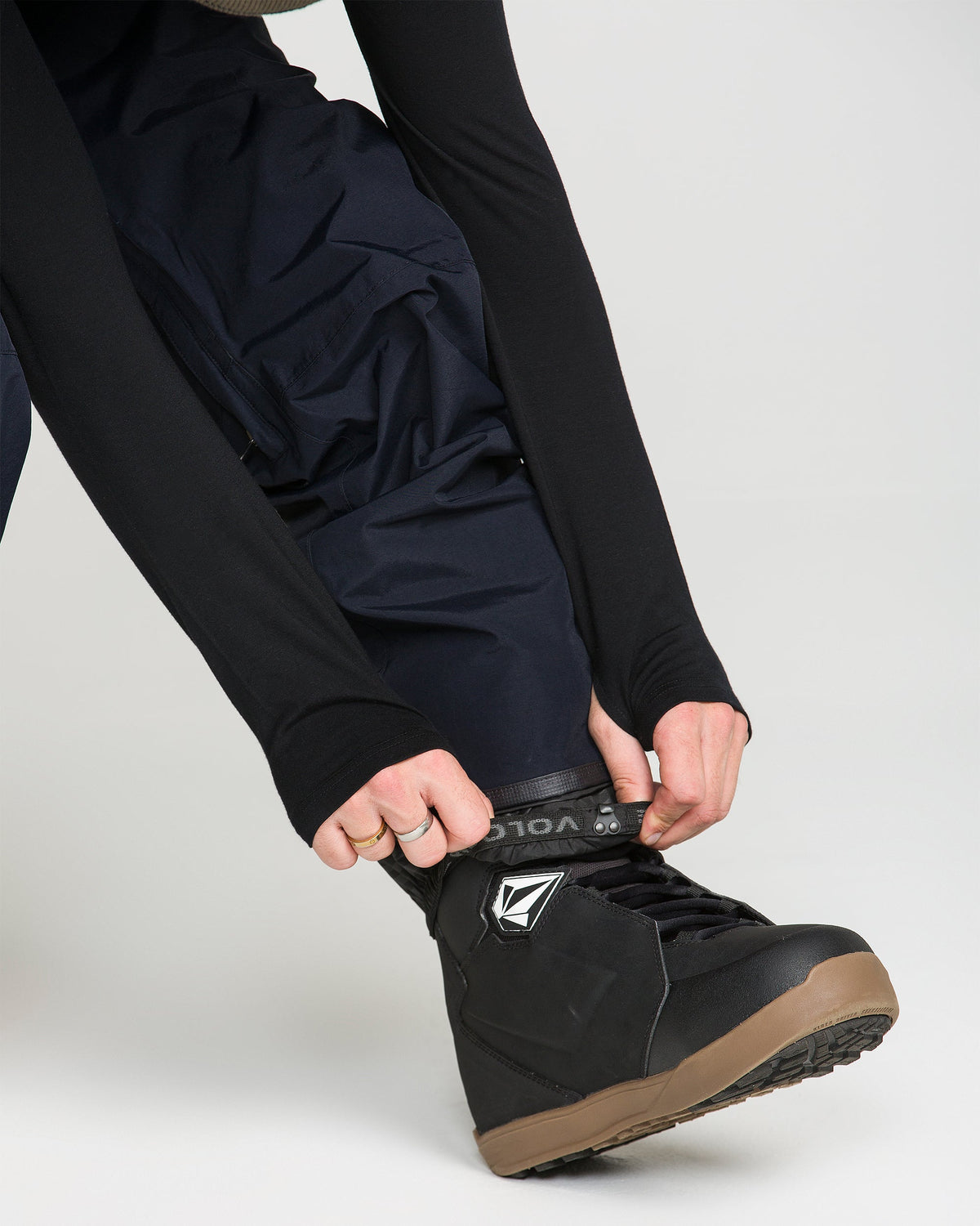 Volcom Men's L Gore-Tex Snow Pants 2027