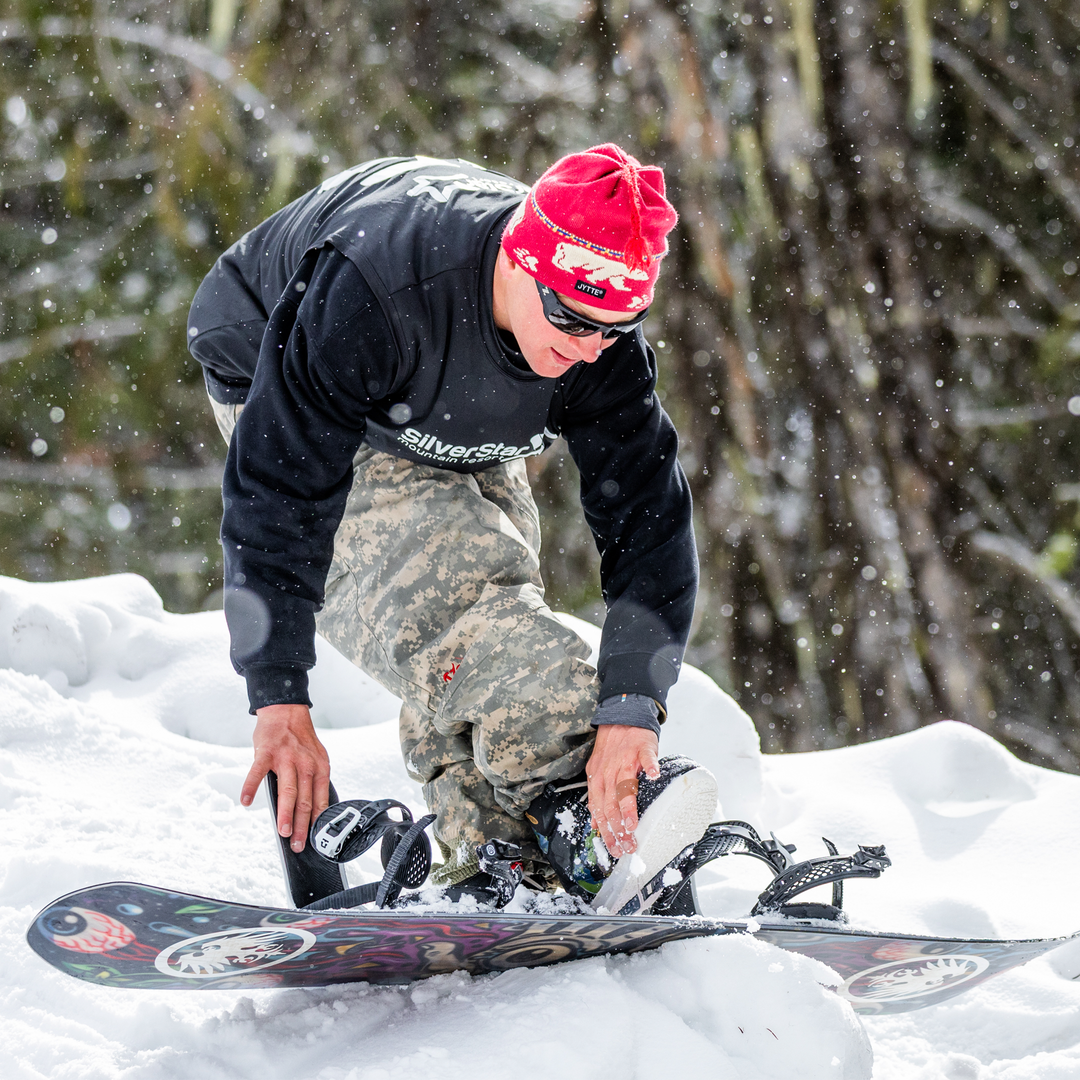 Never Summer LLama Men's Snowboard 2026