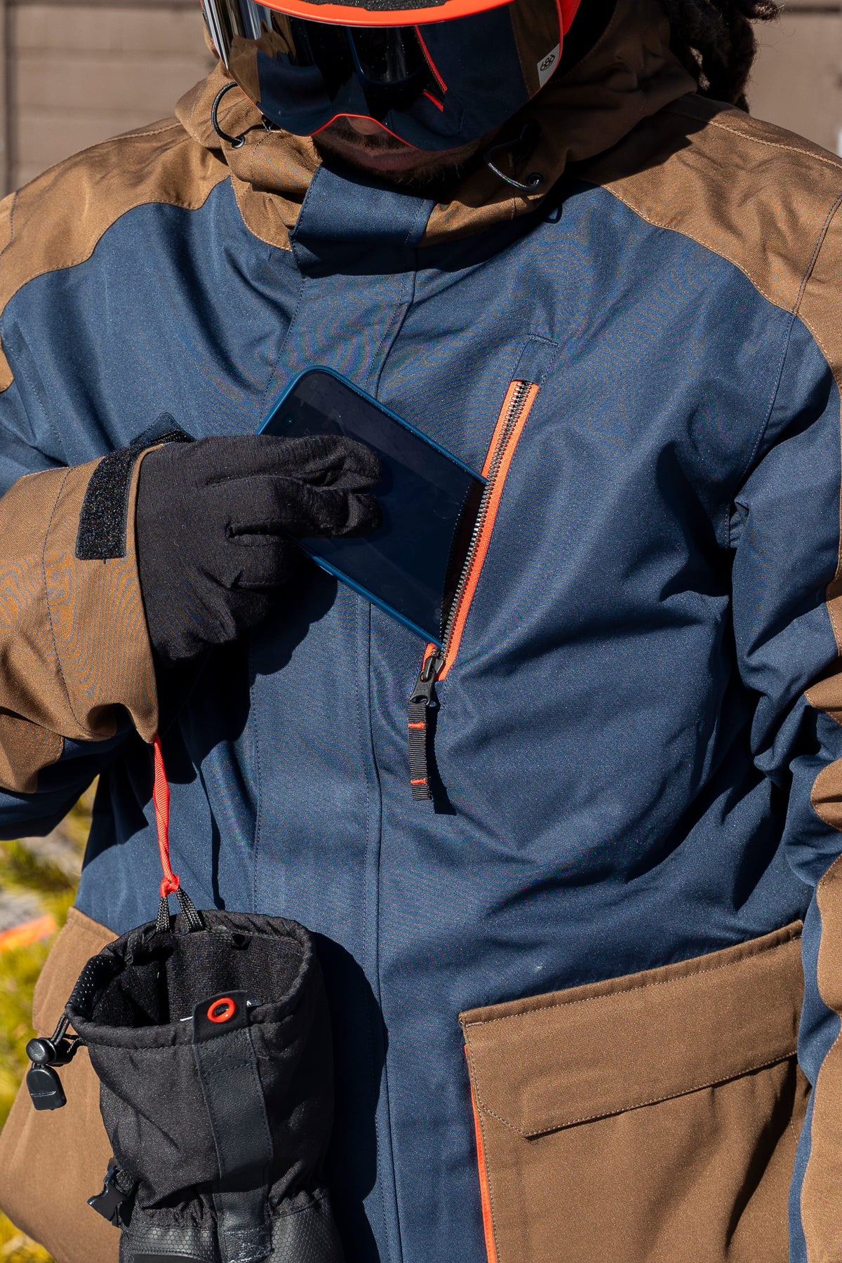 686 Men's Nightline Insulated Jacket - Navy Dark Earth Colorblock - chest pocket