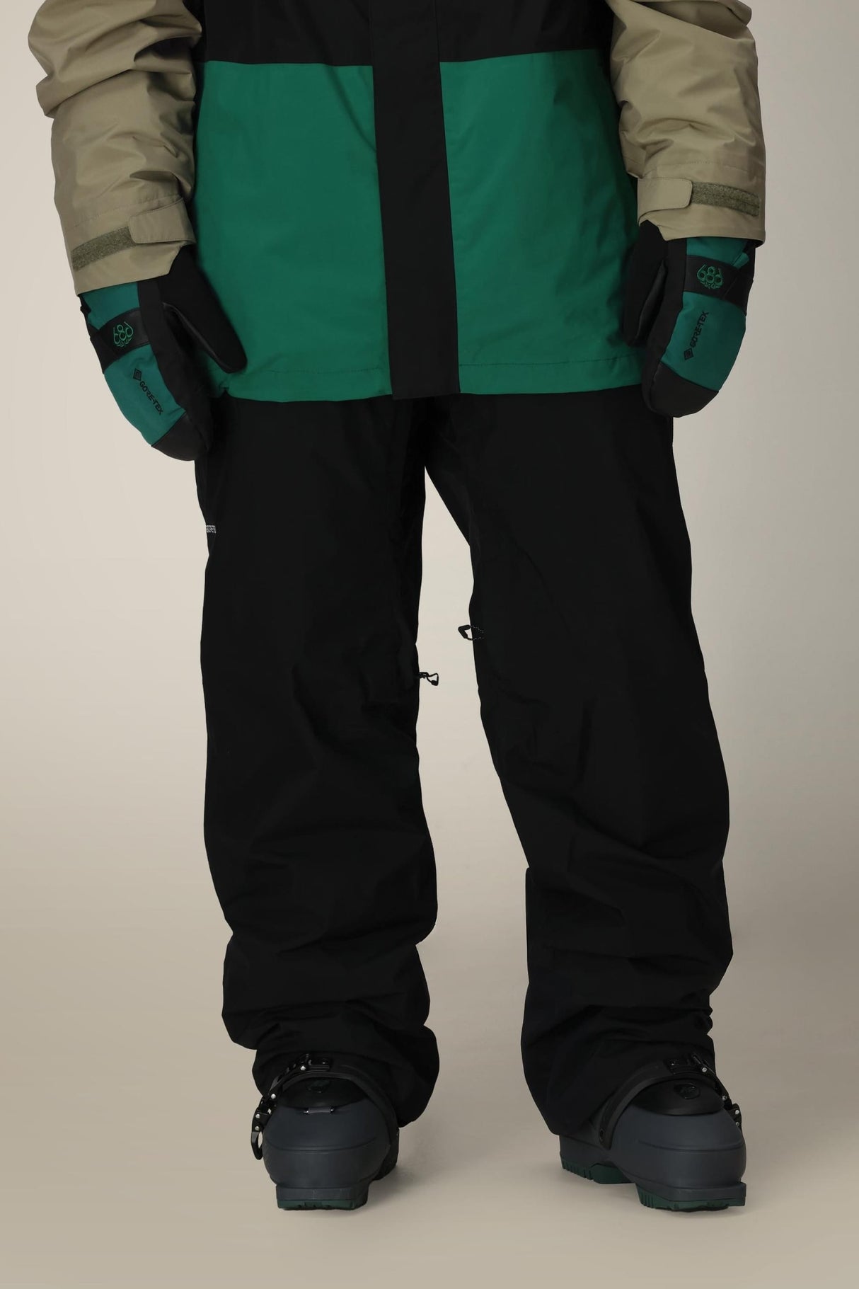 686 Men's Gore tex Core Shell Snow Pants - Black