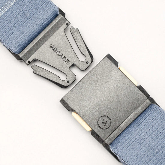 Arcade Saves the Waves Standard Stretch Belt