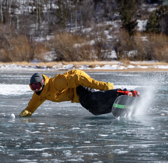 Pre owned Never Summer Triple Camber Proto FR Men's Snowboard 2024