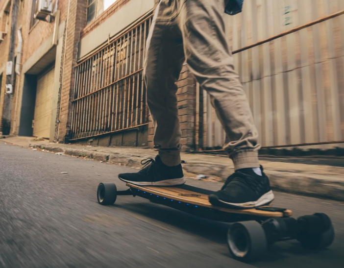 Evolve GTR Bamboo Street Electric Longboard