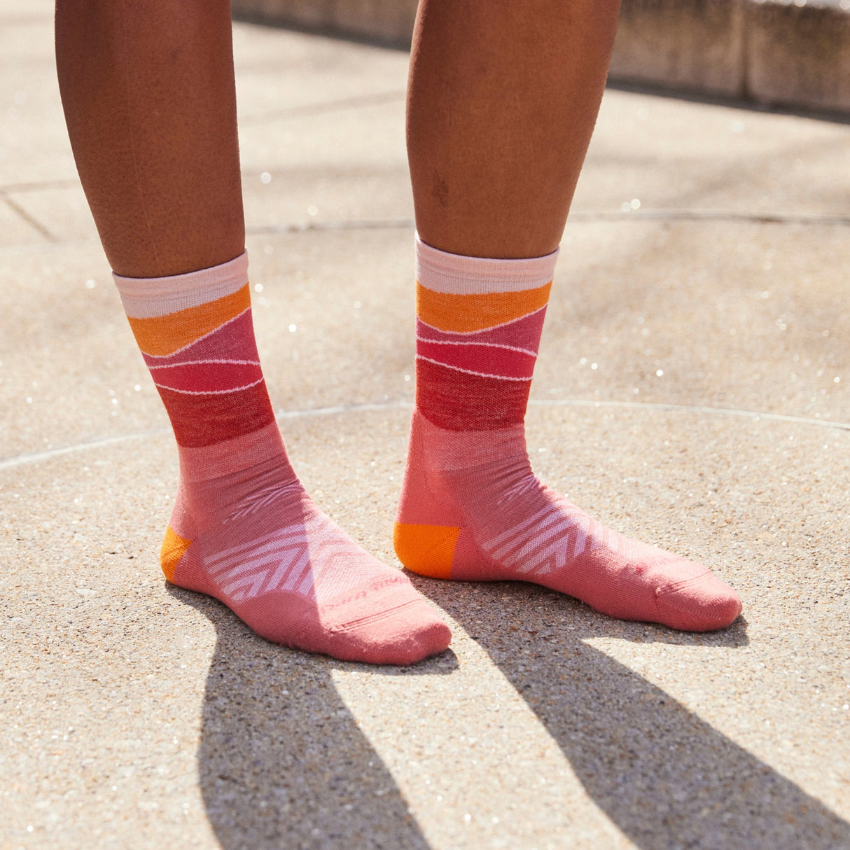 Darn Tough Women's Horizon Micro Crew Ultra-Lightweight Running Socks