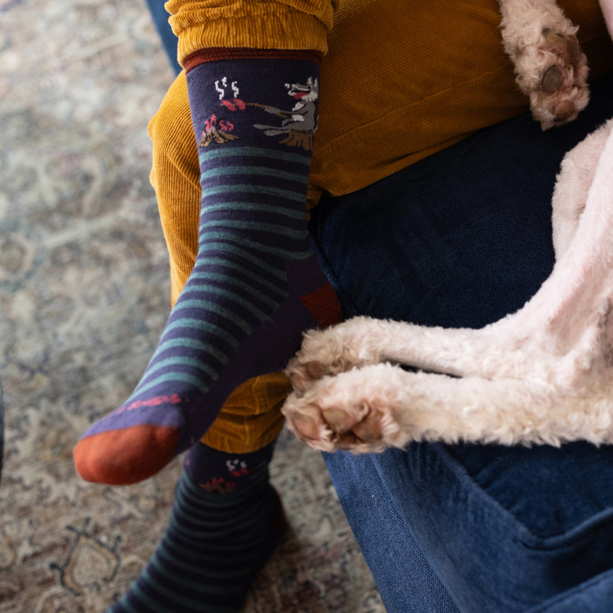 Darn Tough Men's Wild Life Crew Lightweight Lifestyle Socks