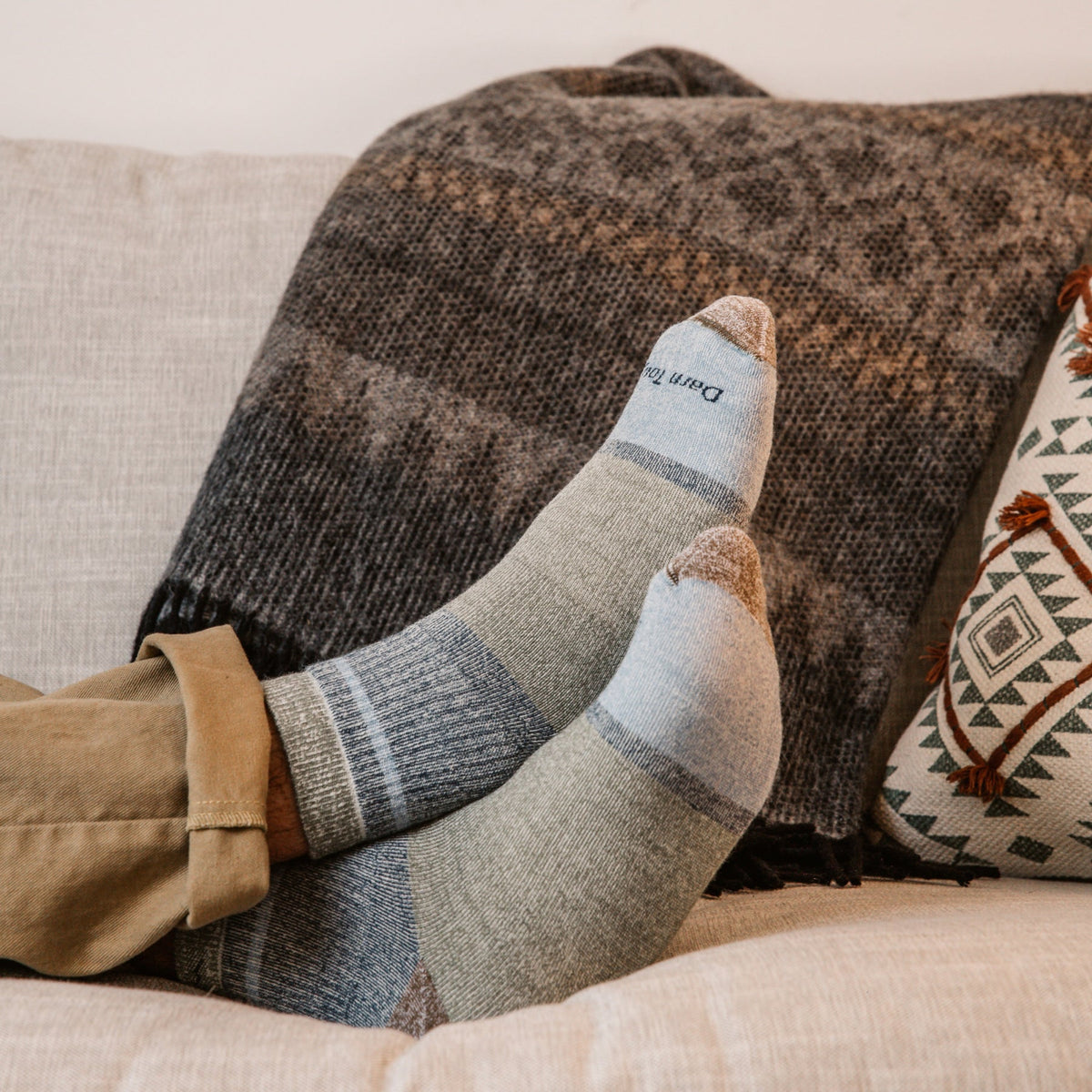 Darn Tough Men's Apres Shorty Heavyweight Lifestyle Socks