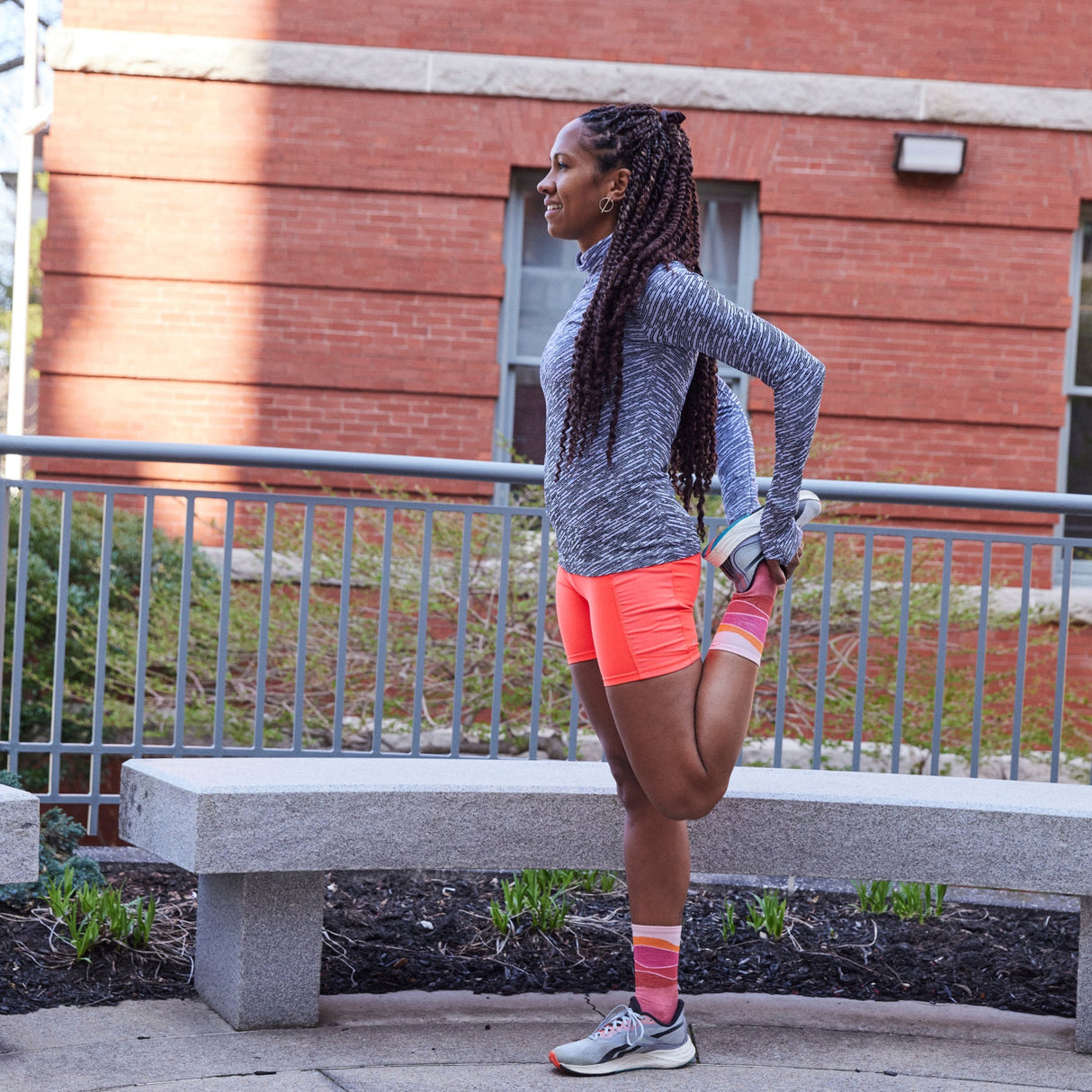 Darn Tough Women's Horizon Micro Crew Ultra-Lightweight Running Socks