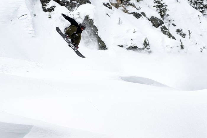 GNU Banked Country Men's Snowboard 2026