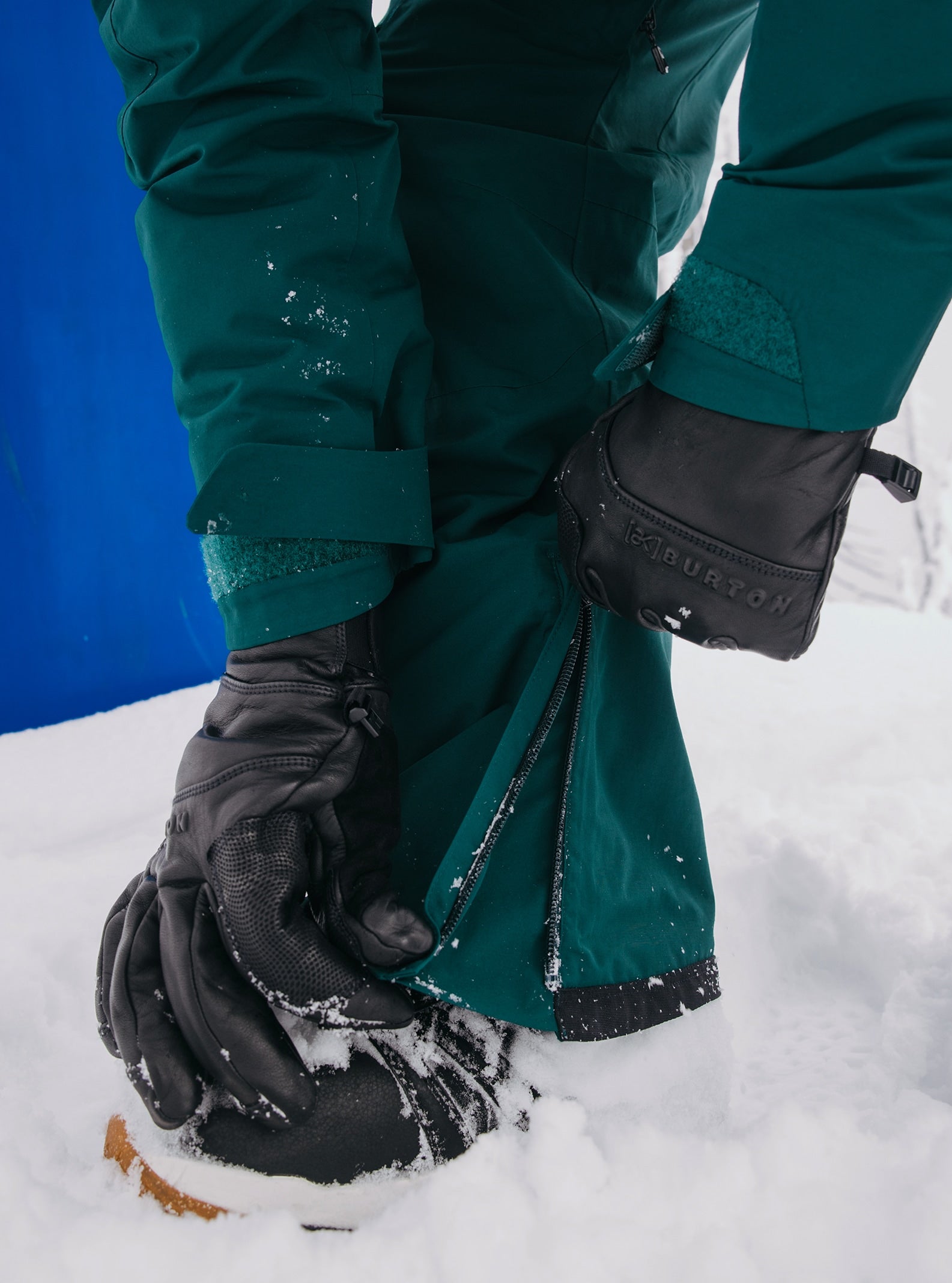 Burton Women's [ak] Summit GORE‑TEX 2L Insulated Snow Pants