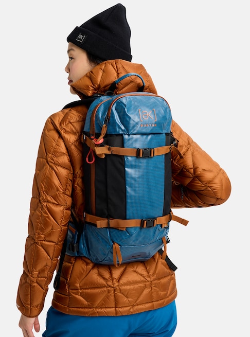 Burton [ak]® Dispatcher 18L Backpack – Focus Boardshop