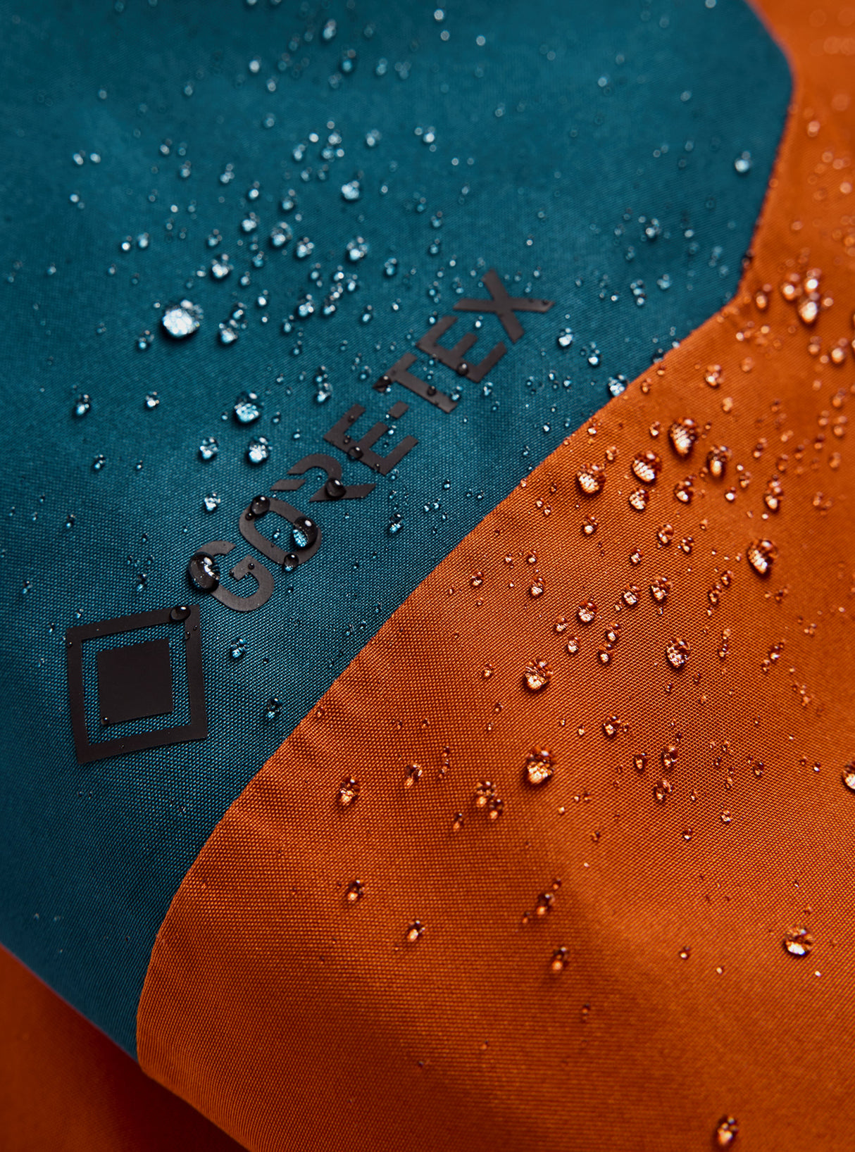 Women's Burton Reserve GORE-TEX 2L Insulated Jacket - Atlantic Teal/Spiced Chai - feature detail