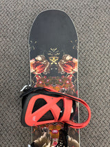 Pre owned Never Summer Aura 150 Women's Snowboard & Burton Lexa Bindings