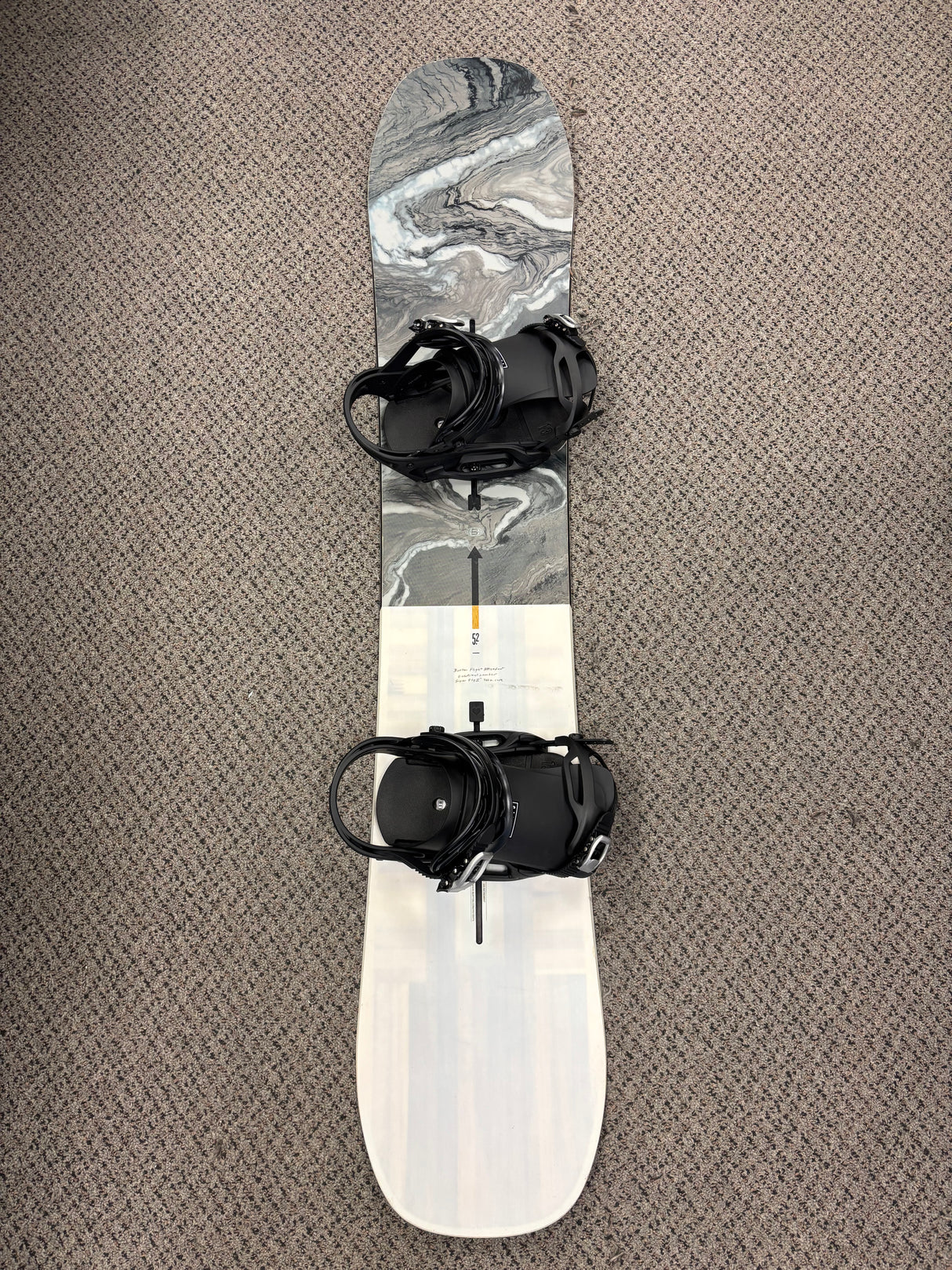 Pre Owned Burton Flight Attendent 152cm Snowboard & New Burton Cartel Bindings Black Medium