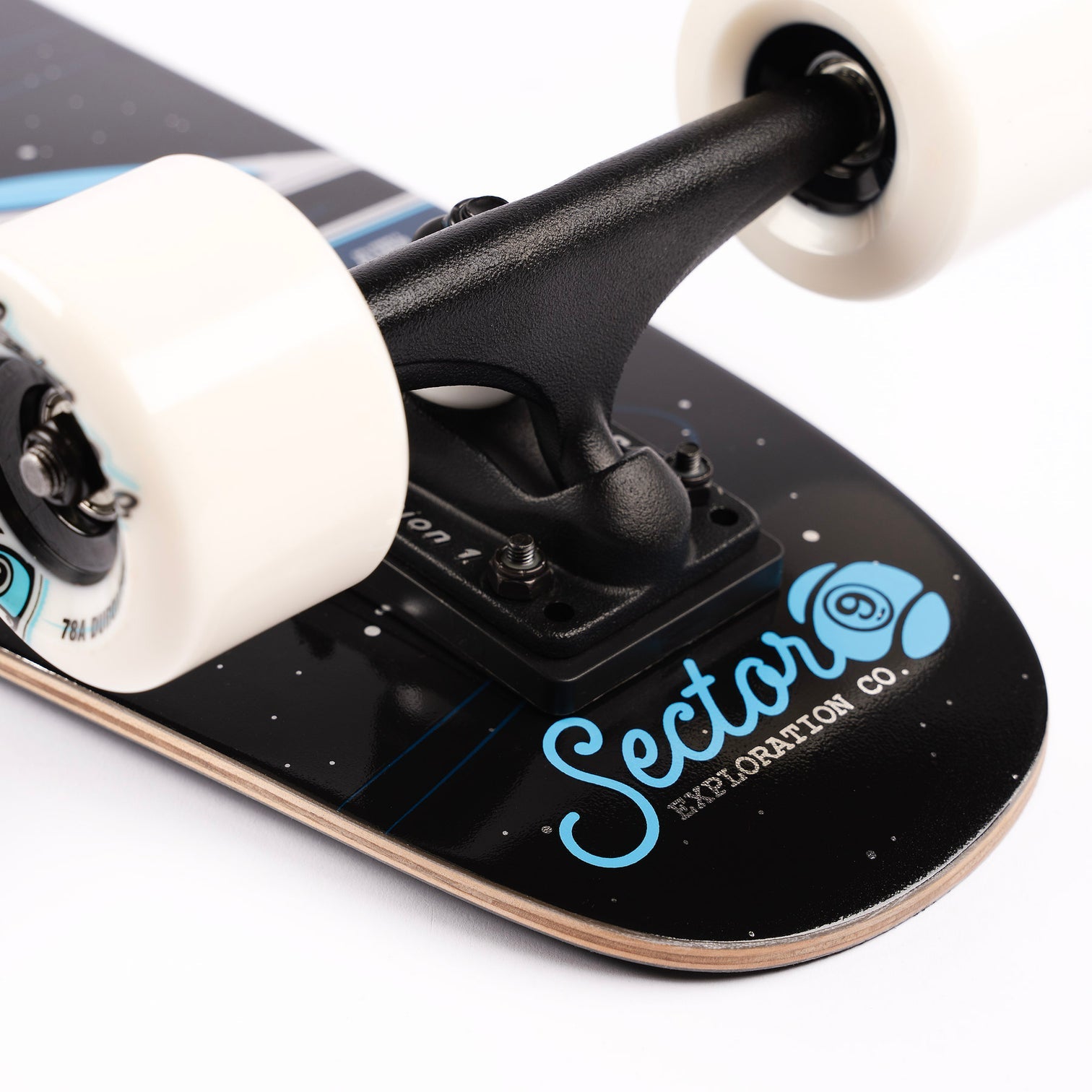 Sector Nine Cosmic Crusher Cruiser Skateboard Complete – Focus