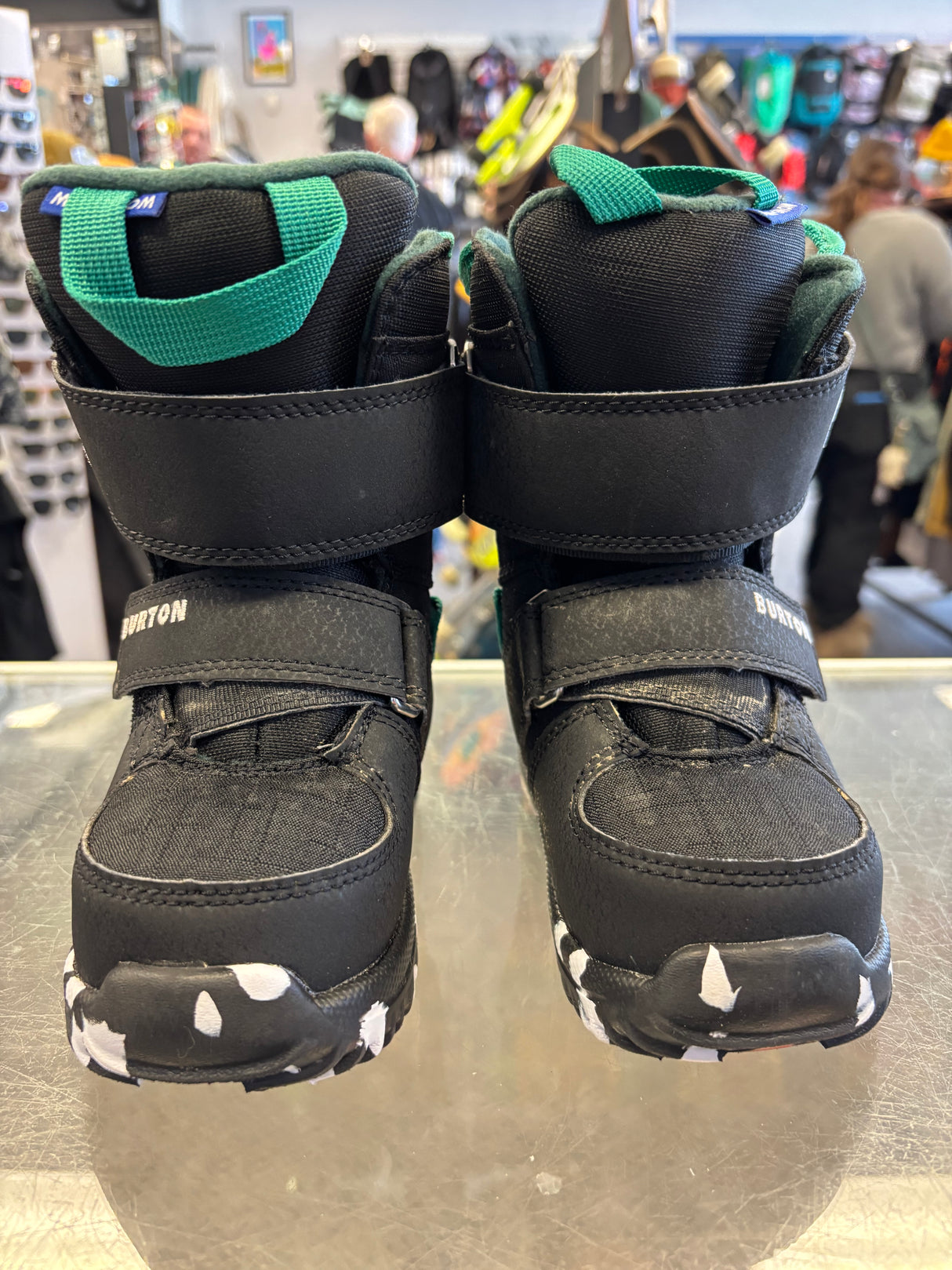 Pre Owned Burton Boots Size 9C