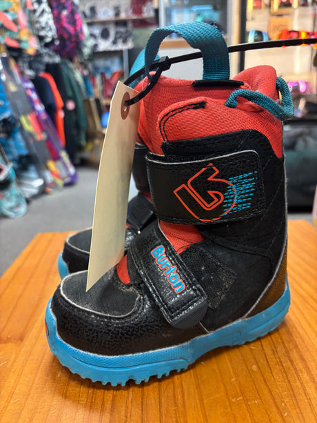 Pre Owned Burton Boots Size 9C