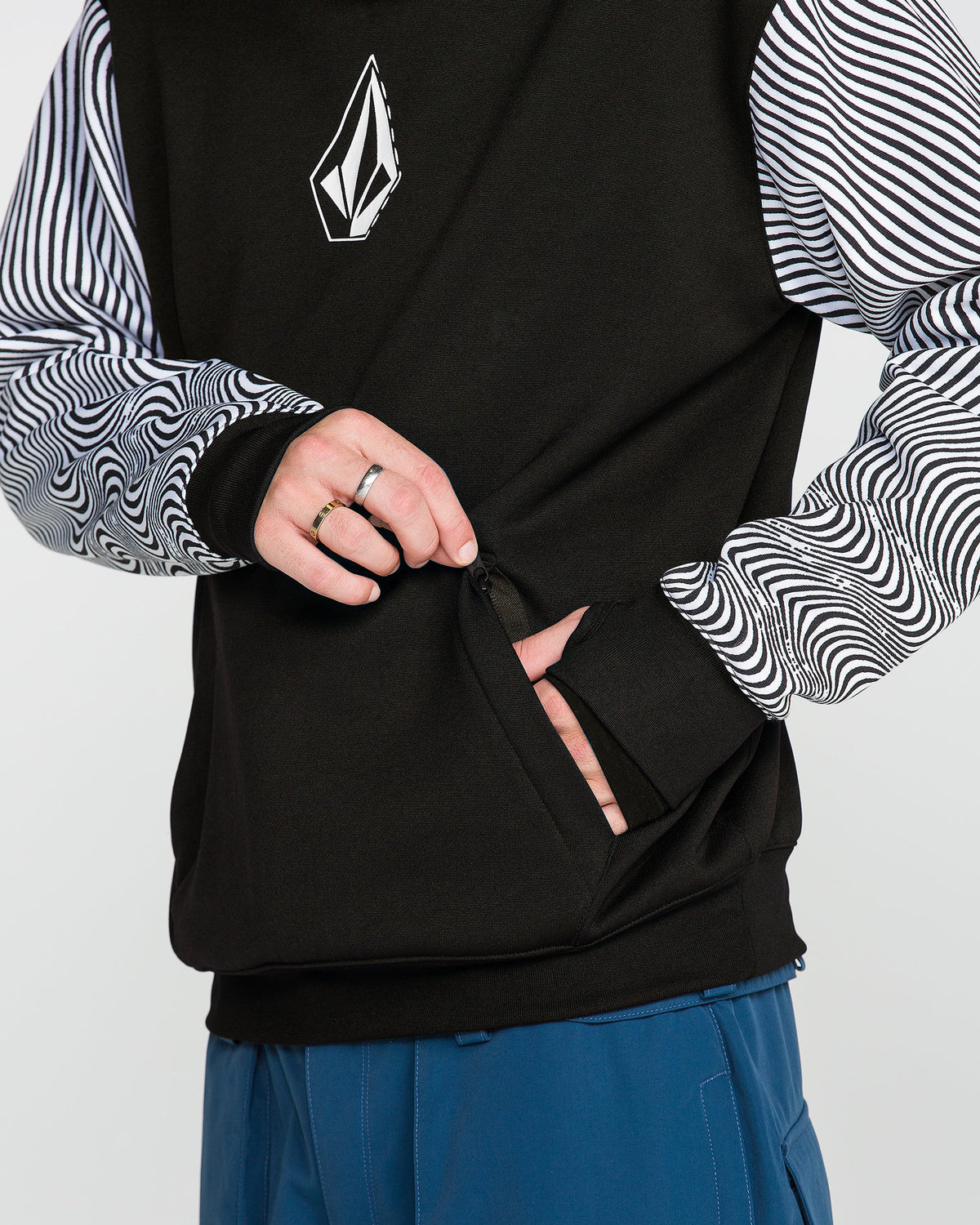 Volcom Men's Hydro Riding Hoodie 2027