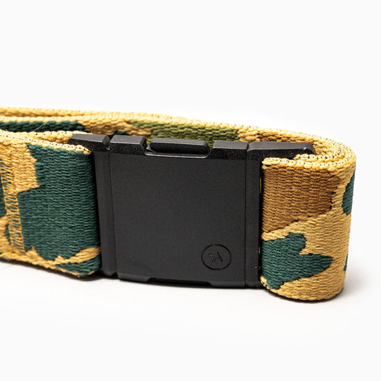 Arcade High Fives Duck Camo Stretch Belt