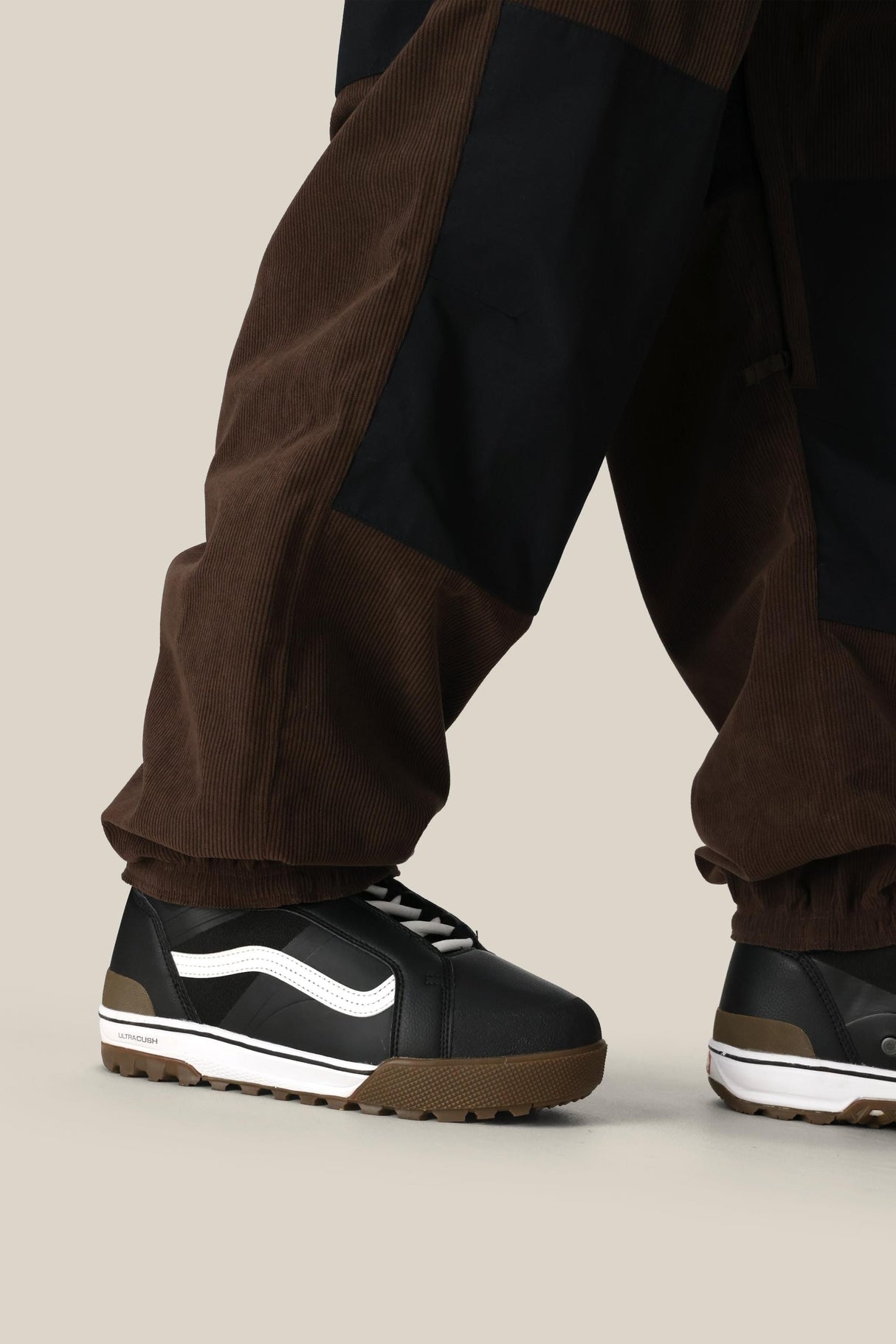 686 Men's Ghost 2.5L Snow Pants - 2026