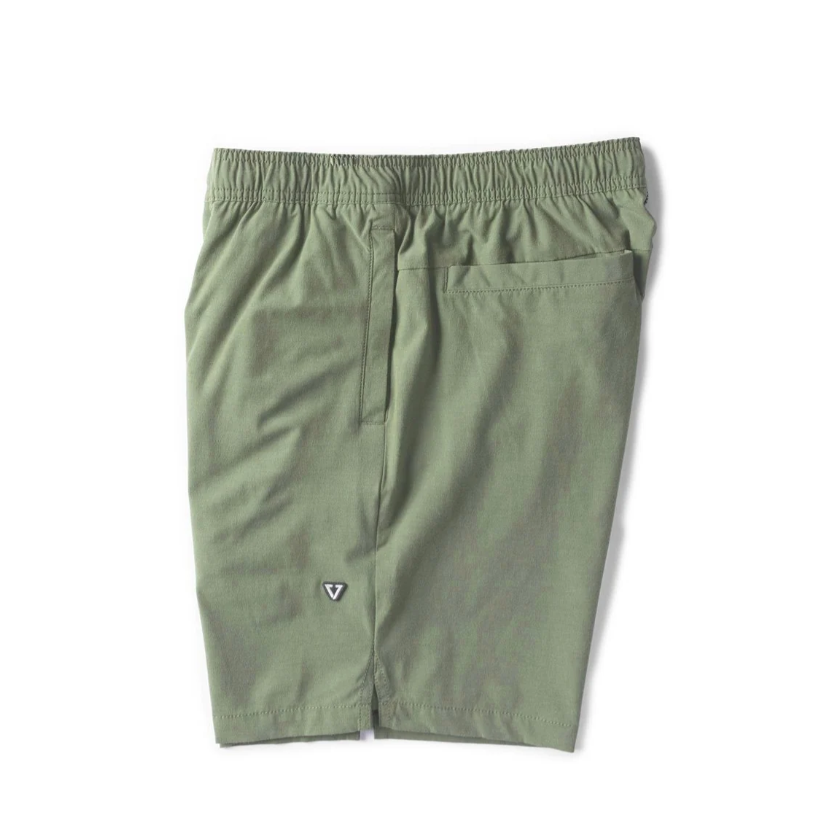 Vissla Alto 18" Performance Elastic Walking Shorts