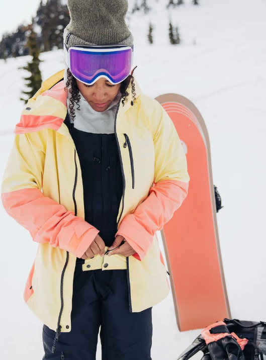 Burton Women's [ak] Upshift Gore Tex 2L Snowboarding Jacket Buttermilk/ Reef Pink