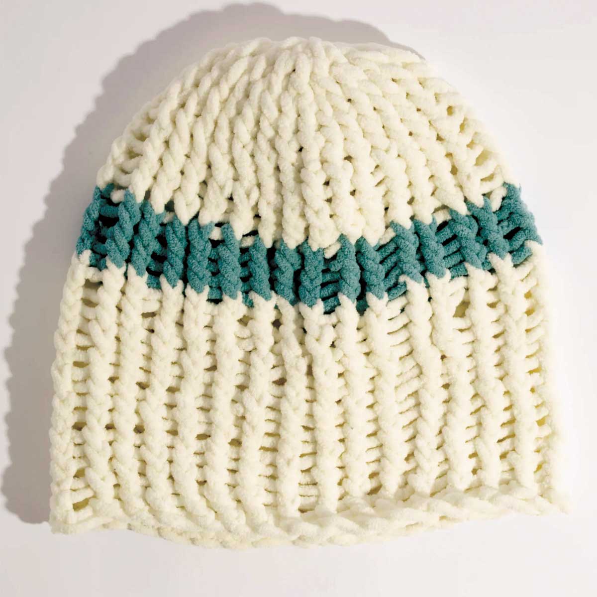 Coal Lampshade Skully Yarn Beanie