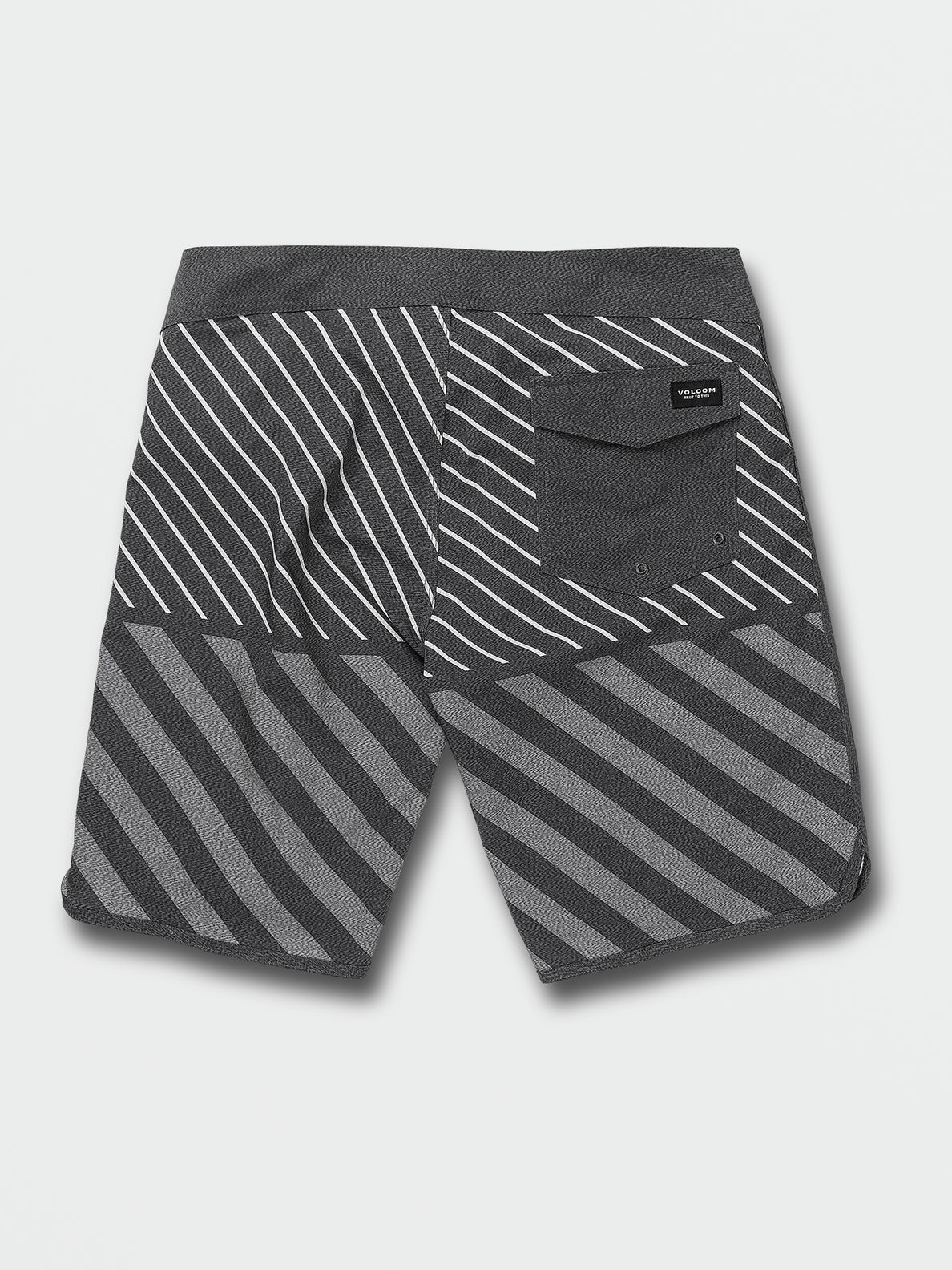 Volcom Men's Quarta Scallop Mod-Tech Trunks - Black